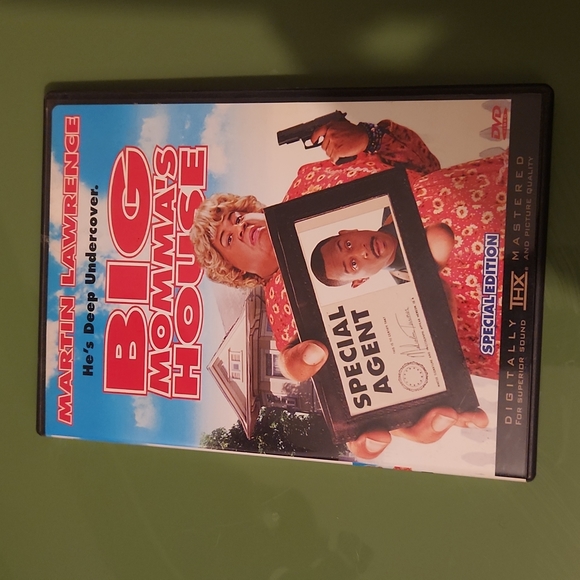 5 dvds - Picture 4 of 5